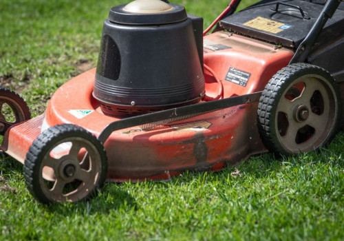 Mag je een grasmaaier op een opgerolde kabelhaspel van 25 meter gebruiken?